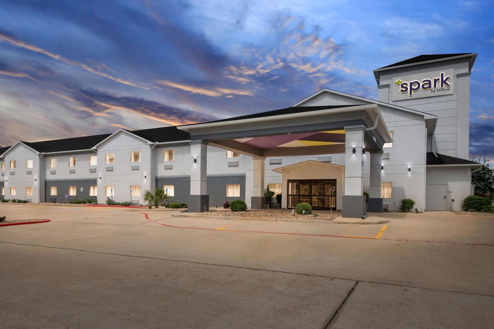 Spark By Hilton Mansfield Exterior photo